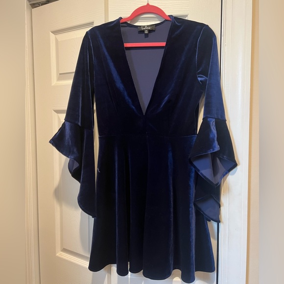 Navy Velvet Low Cut Mini dress LuLus - Picture 1 of 4